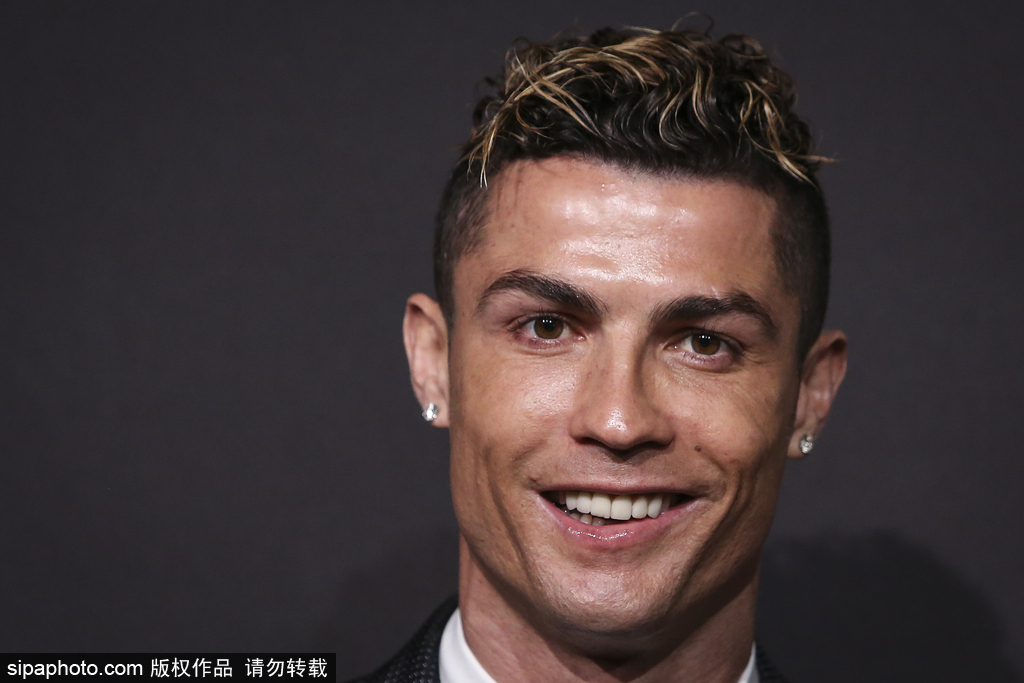 乓球注入自 乓球注入自