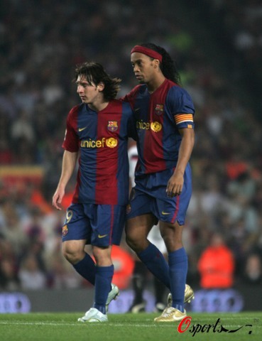 等待着队友 等待着队友